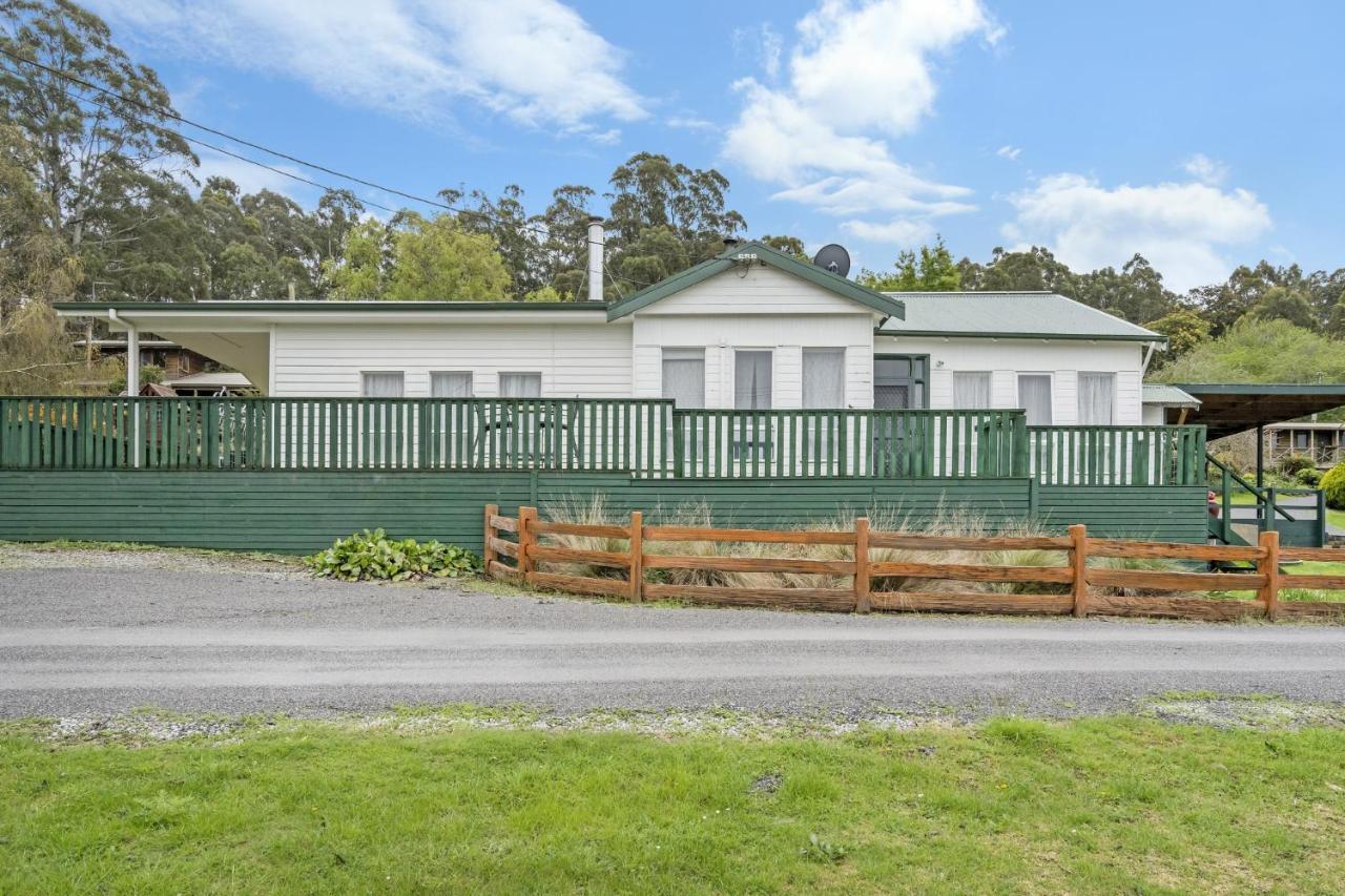Mole Creek Cabins Εξωτερικό φωτογραφία